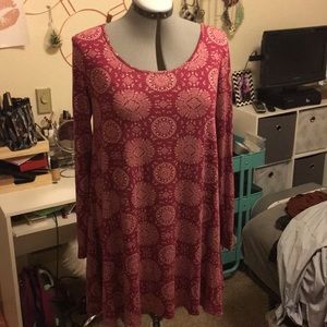 Magenta Long sleeve Patterned flowy dress